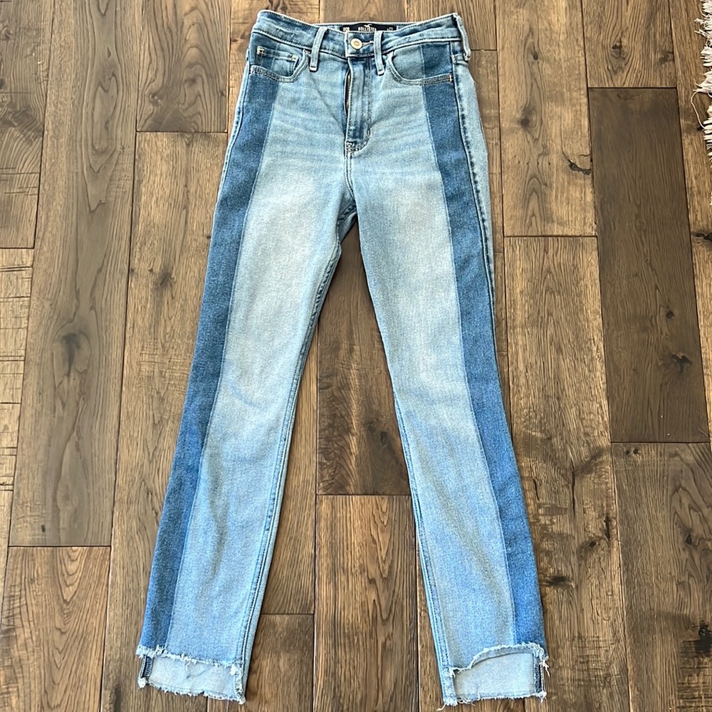 Hollister jeans, size 00 (W23- L27),